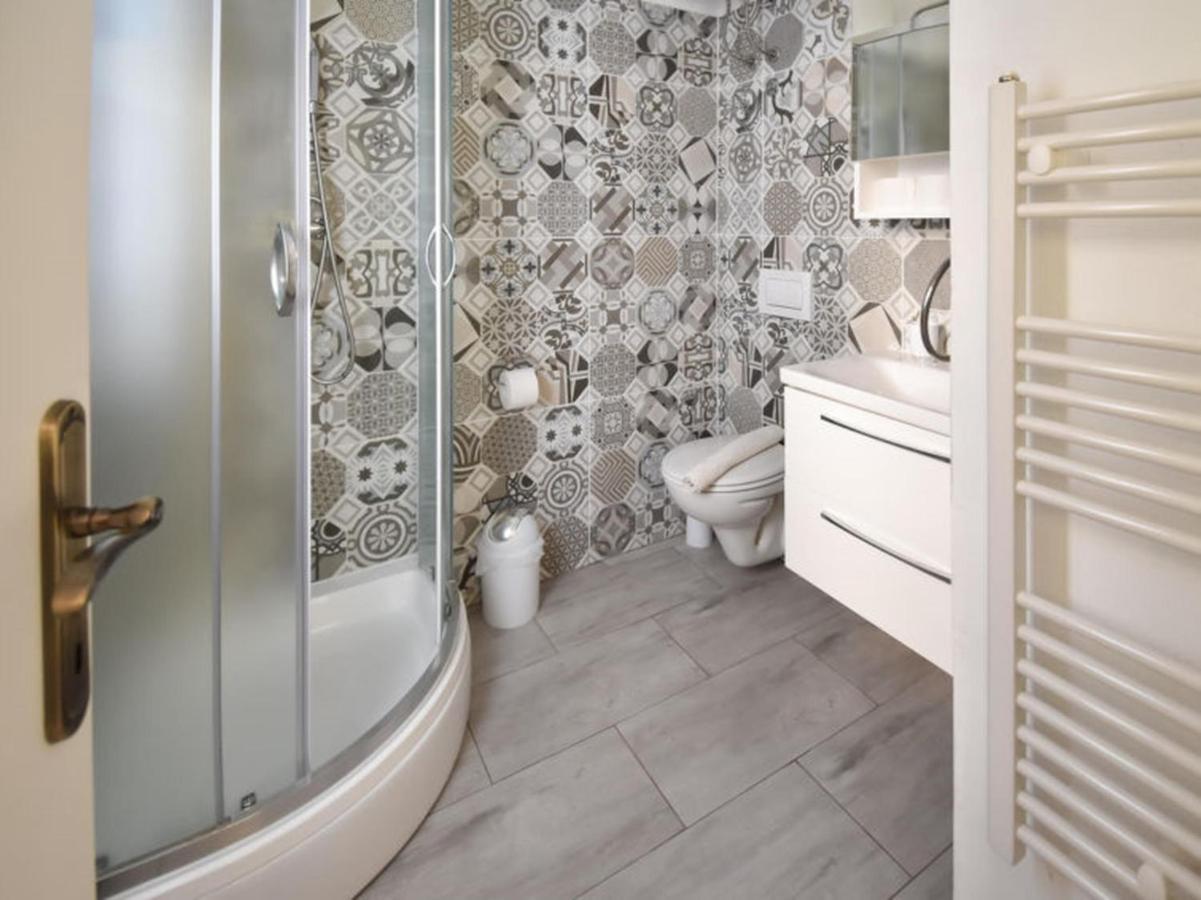 Studios Barre With Jacuzzi Rovinj
